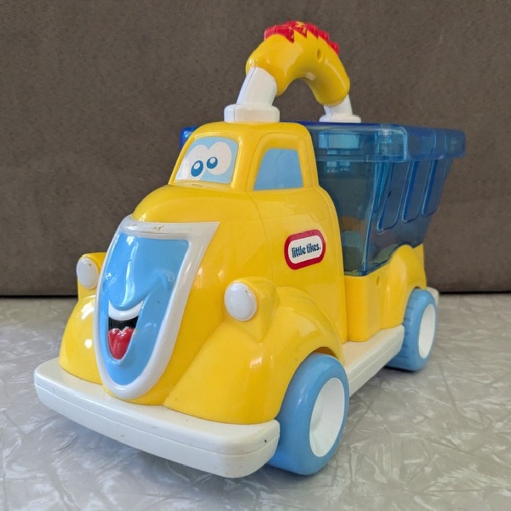 Little Tikes Handle Hauler Pop Hauler Billy Boulder Yellow Popping Vehicle Toy